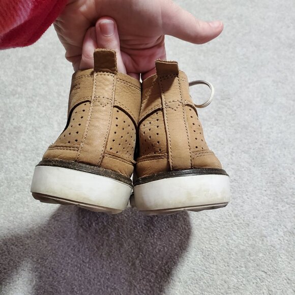 MERRELL Around Town Chukka Air Boots Shoes Perforated Leather Tan Women's 10 - Picture 6 of 12